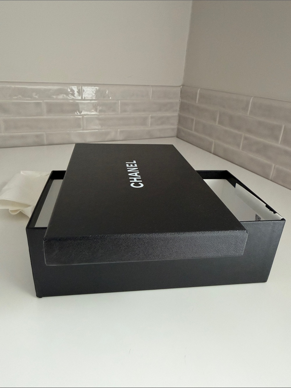 CHANEL Black and White Logo Gift Box - Picture 13 of 16